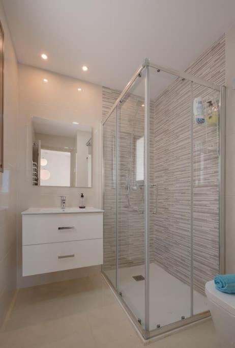 Privatunterkunft Mit Grosser Poolanlage, Meerblick Dehesa de Campoamor  Exterior foto